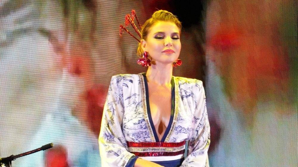 Gülben Ergen geyşa oldu Japonya'yı salladı 5